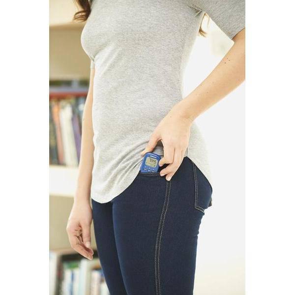 Omron HJ-325-EBK Walking Style IV Pedometer Step Counter - 3D Sensor - Black