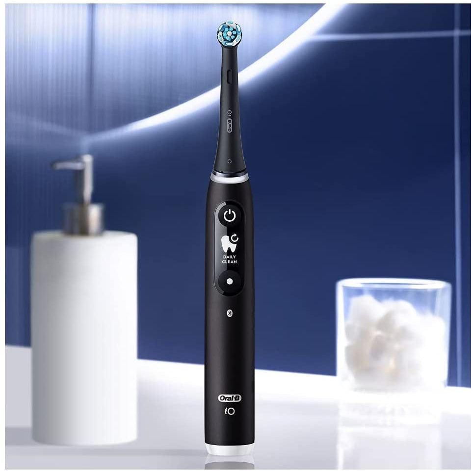 Oral-B iO 6 Electric Toothbrush with Revolutionary Magnetic Technology and Micro Vibrations - Black Lava