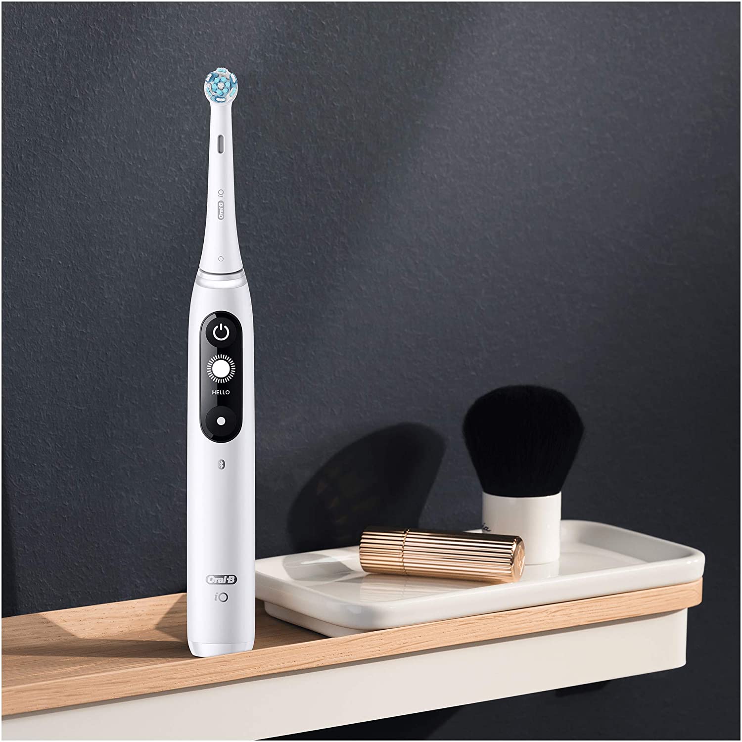 Oral-B iO 7 Electric Toothbrush, with Revolutionary Magnetic Technology - 5 Modes - White Alabaster