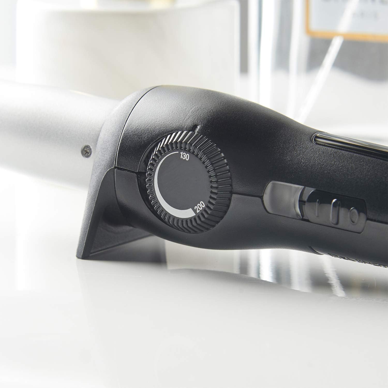 Remington Curl Create Curling Wand - 35 Temperature Hair Curler with Ionic Conditioning, Black Ci52W0