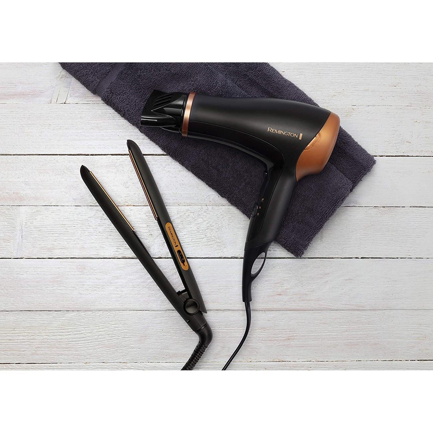 Remington Hair Care Gift Set - Ceramic Hair Straighteners and 2000 W Ionic Hair Dryer with Concentrator D3012GP